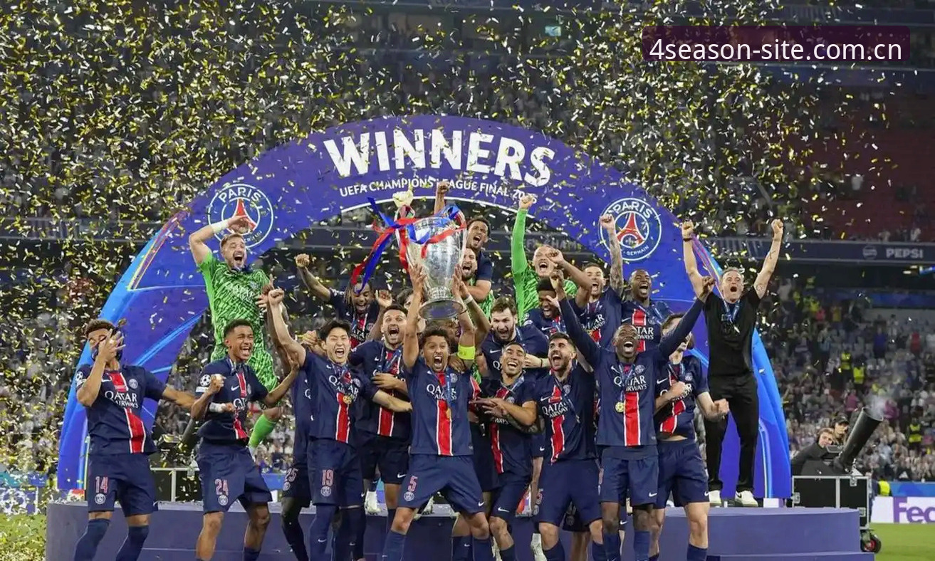 欧联杯决赛维拉3-0完胜弗赖堡，埃梅里创纪录率队捧杯——四季网站官方深度解析夺冠之路